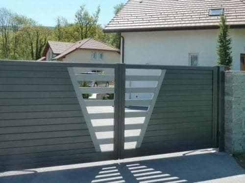 portail près de Idron 